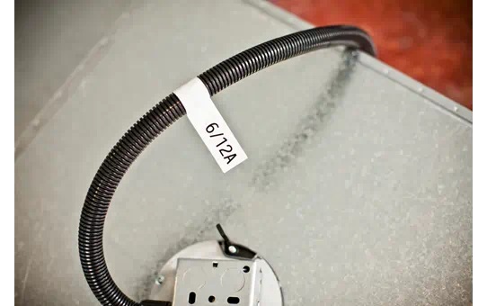 Cinta de Rotuladora Brother TZe-FX-231 Negro Sobre Blanco