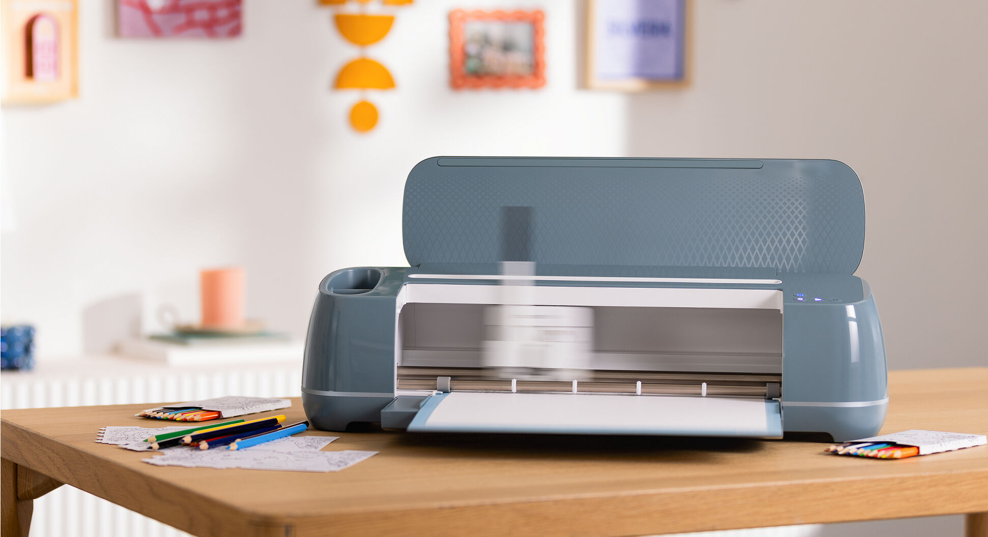 Plotter de Corte Cricut Maker 4 Salvia USB y Bluetooth