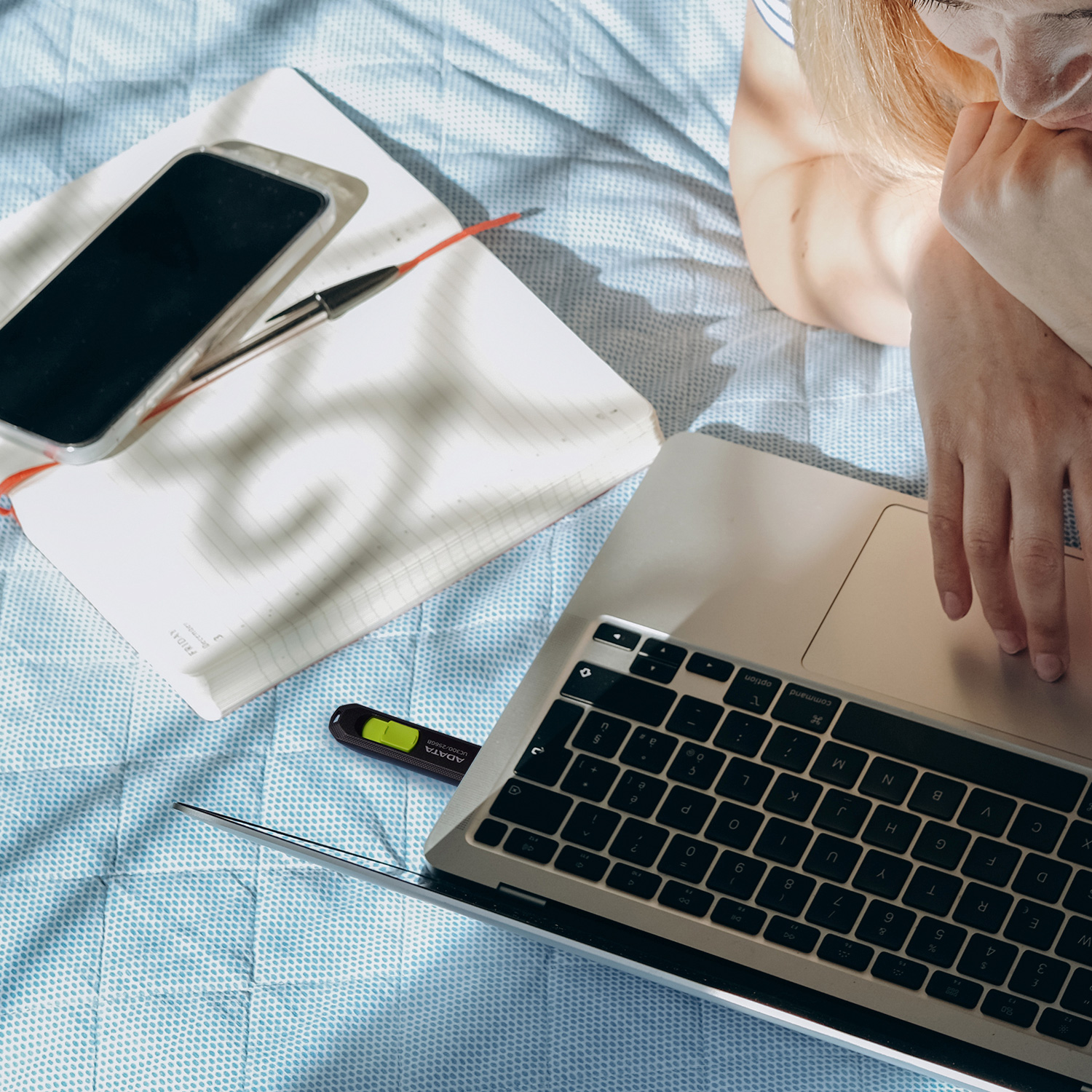 PENDRIVE USB-C ADATA ACHO-UC300-64G-RBK/GN 64GB NEGRO/VERDE