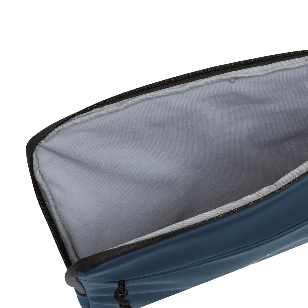 FUNDA Para Notebook NEW REBELS MART IRVING 15