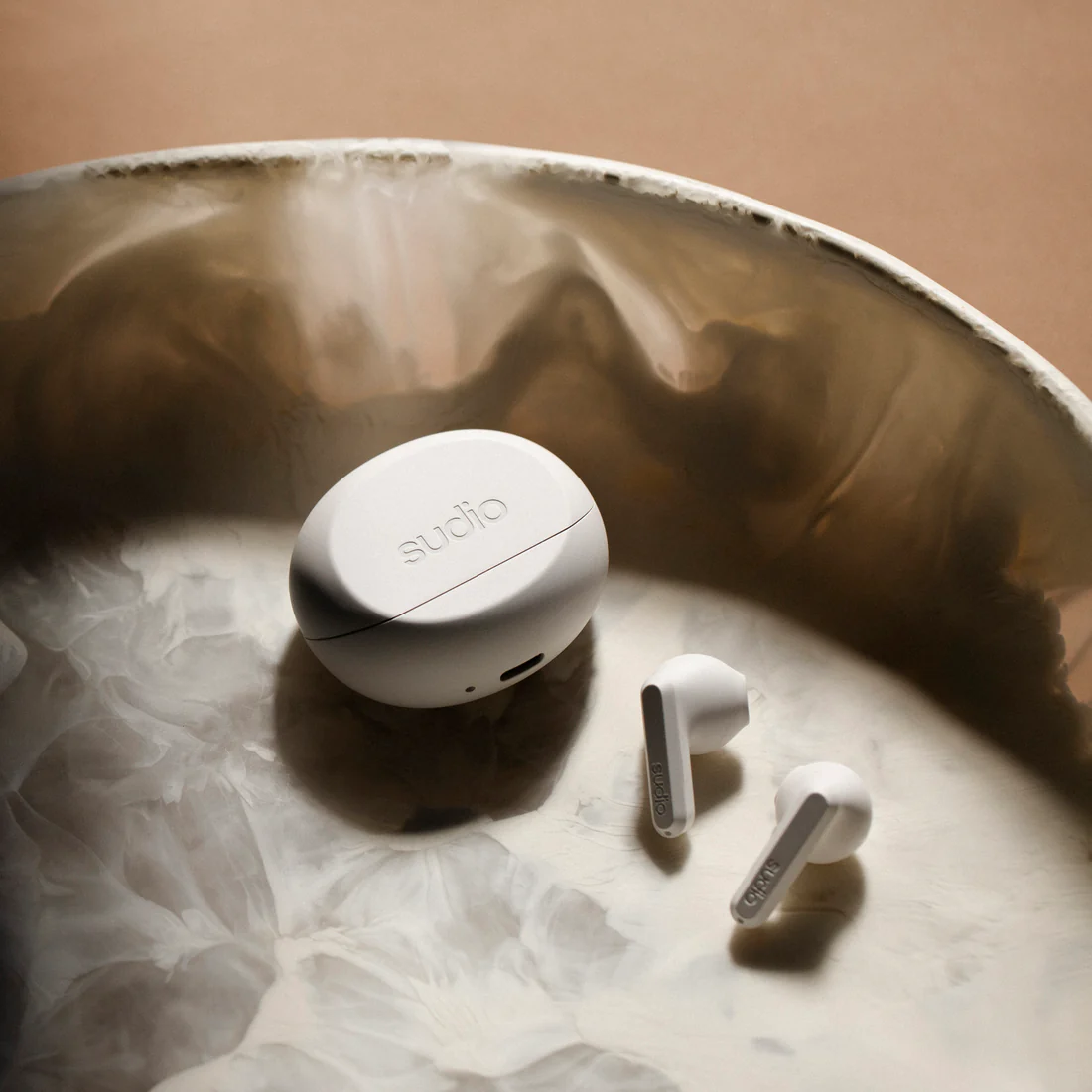 Auriculares inalambricos SUDIO A3 con hasta 5h y 25h Blanco