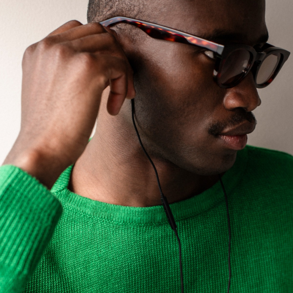 Auriculares cableados SUDIO V3 USB-C Negro con microfono