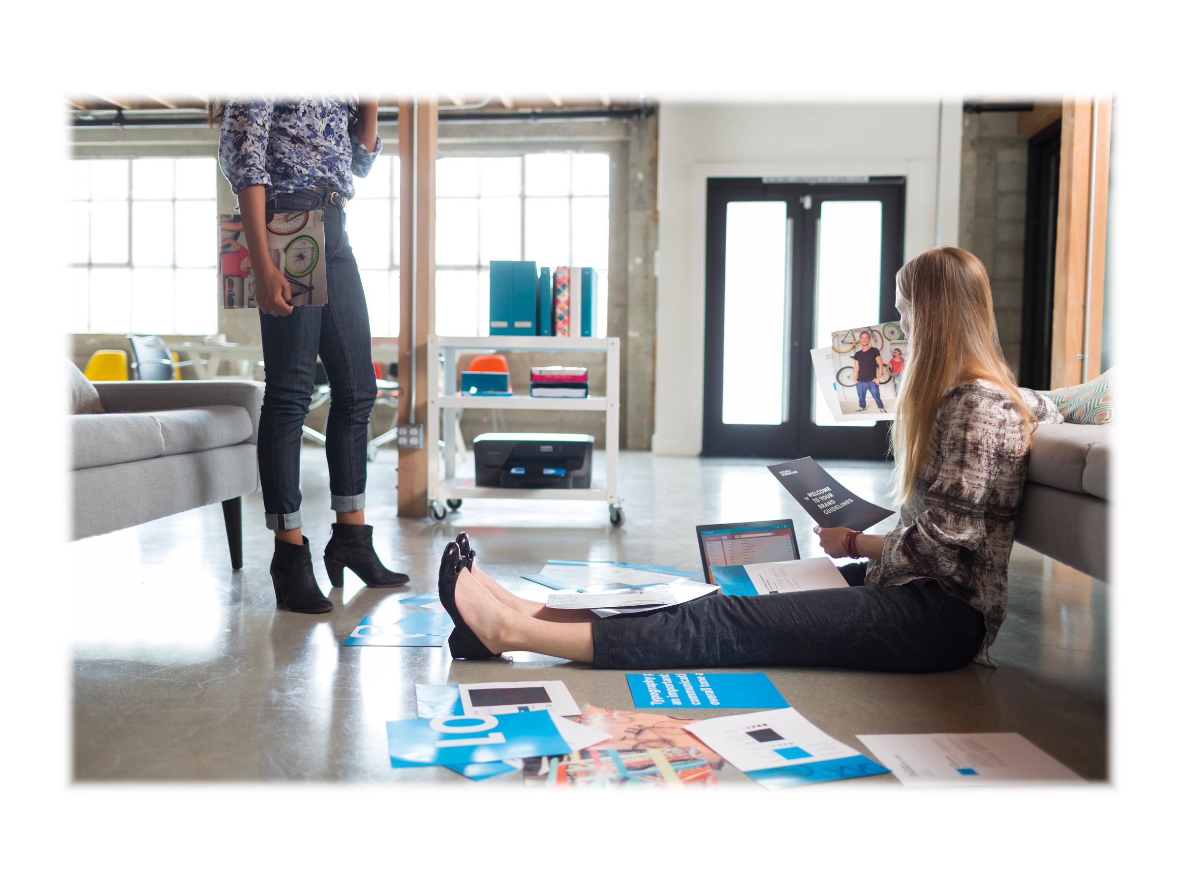 Impresora HP Officejet Pro 8210-Color